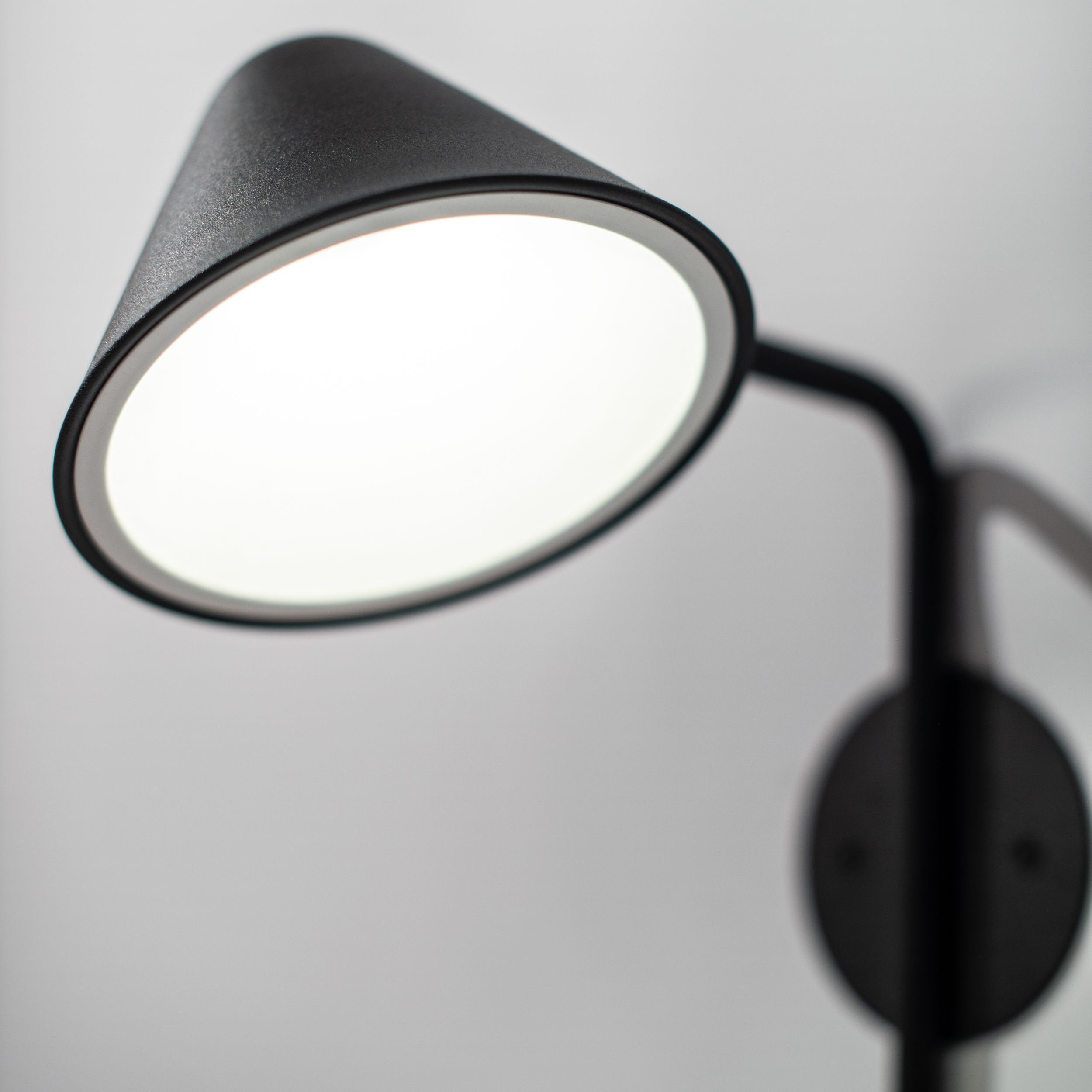 Lampada da terra LED BRIANA